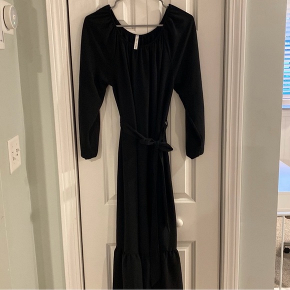 Pinkblush Black Long Sleeve Dress - Picture 3 of 4
